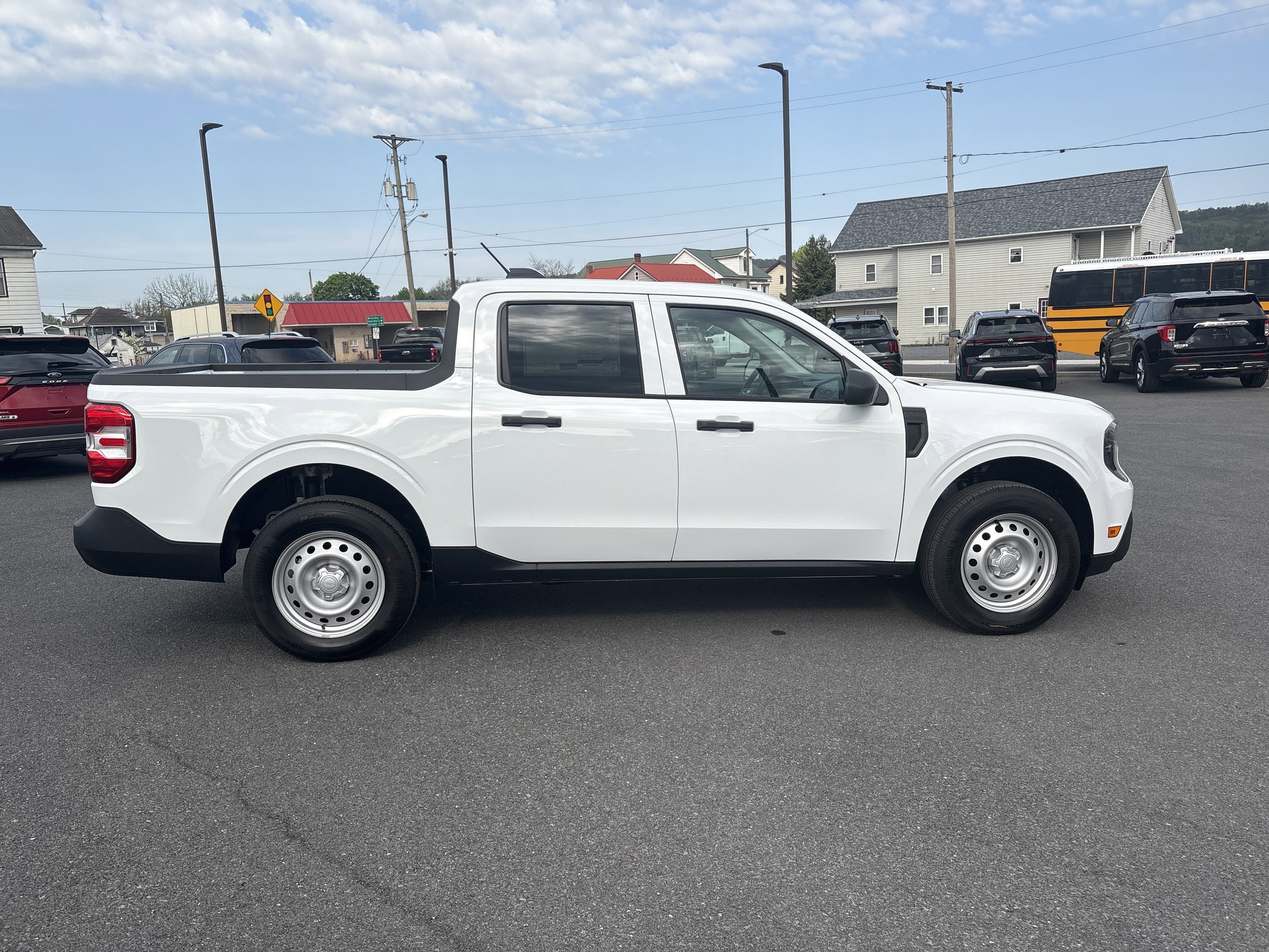 2026 Ford Maverick XL