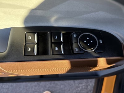 2023 Ford MAVERICK LARIAT w/ Luxury Pkg