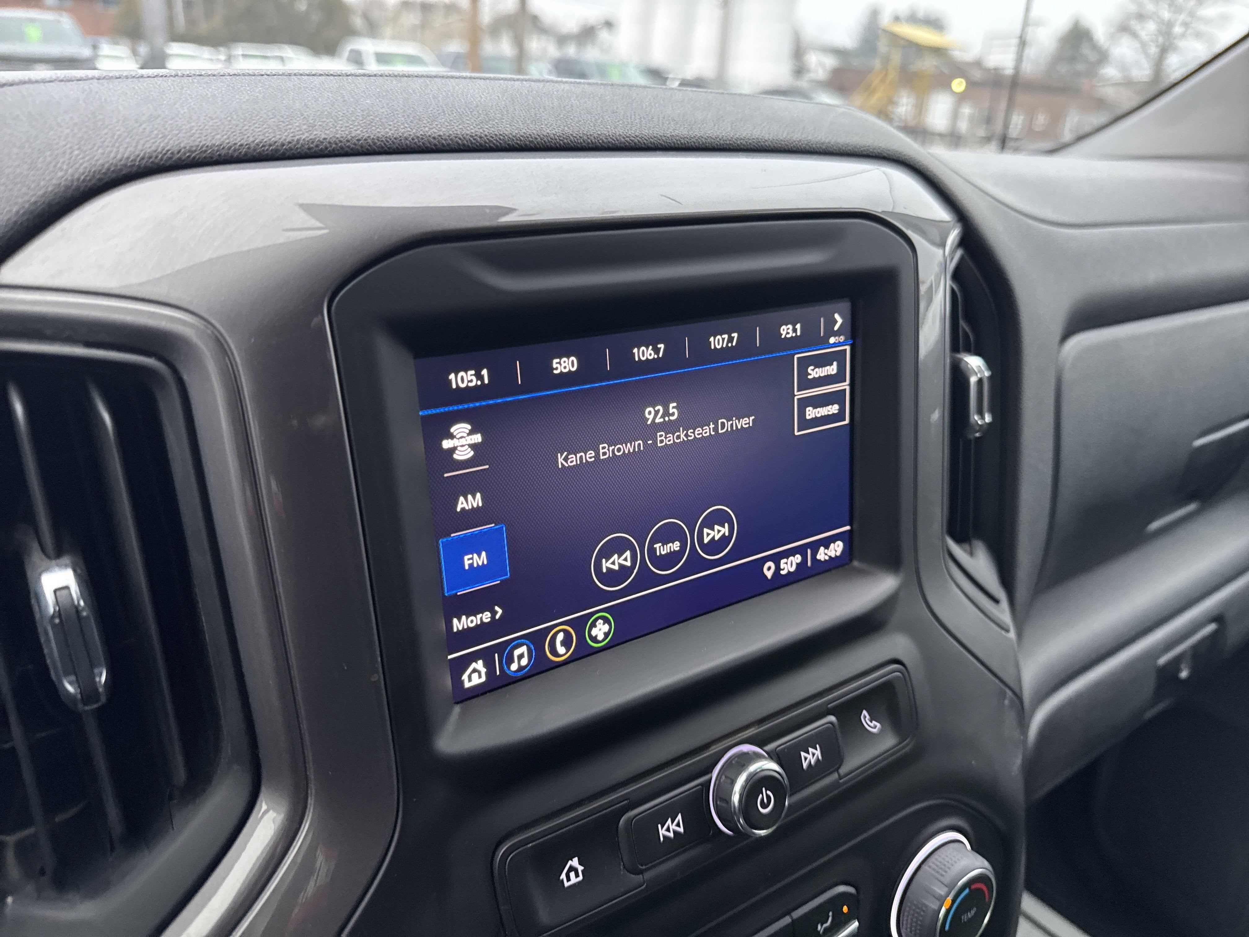 2023 Chevrolet SILVERADO 1500 CUSTOM
