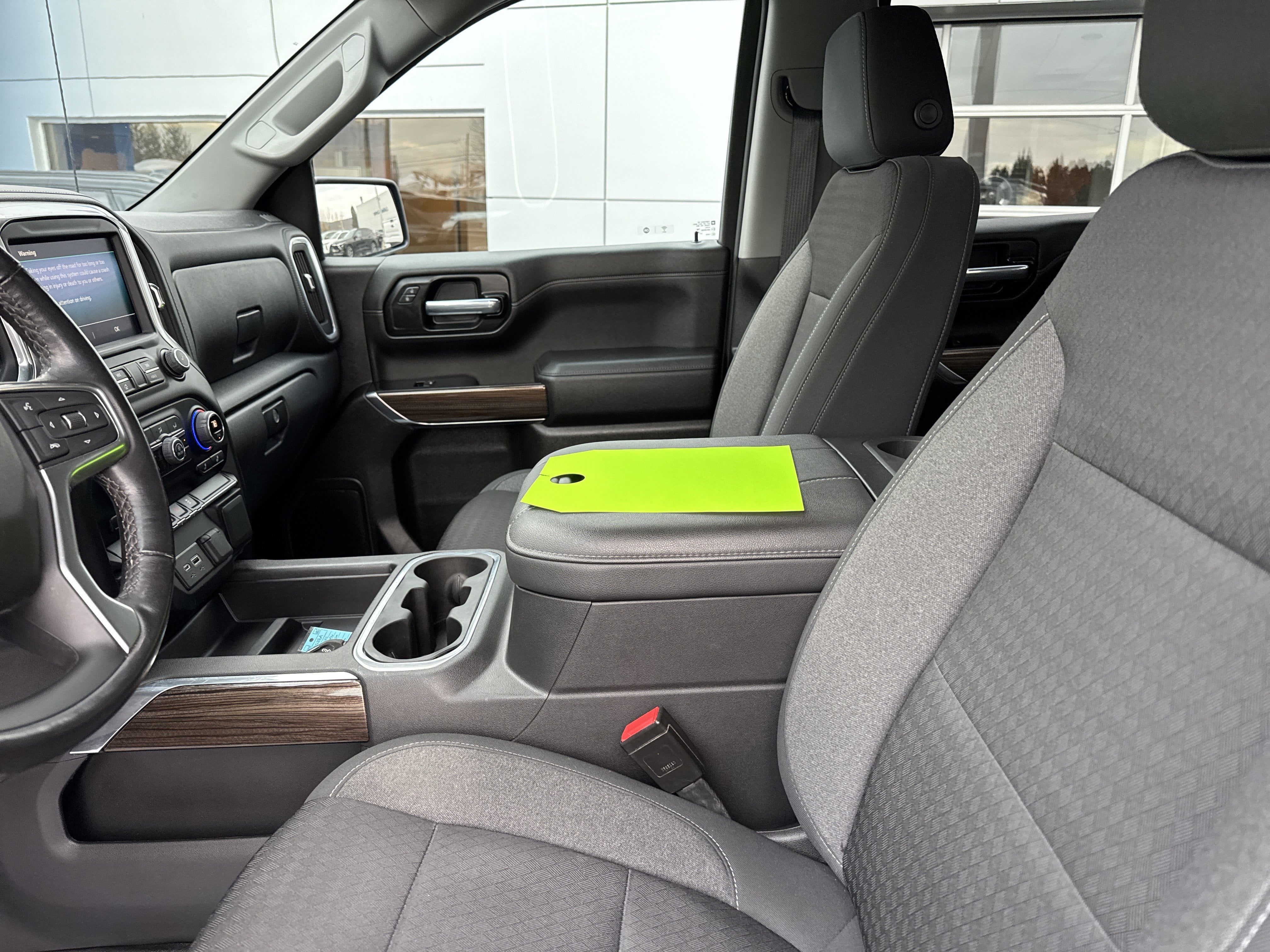 2021 Chevrolet SILVERADO 1500 TRAILBOSS