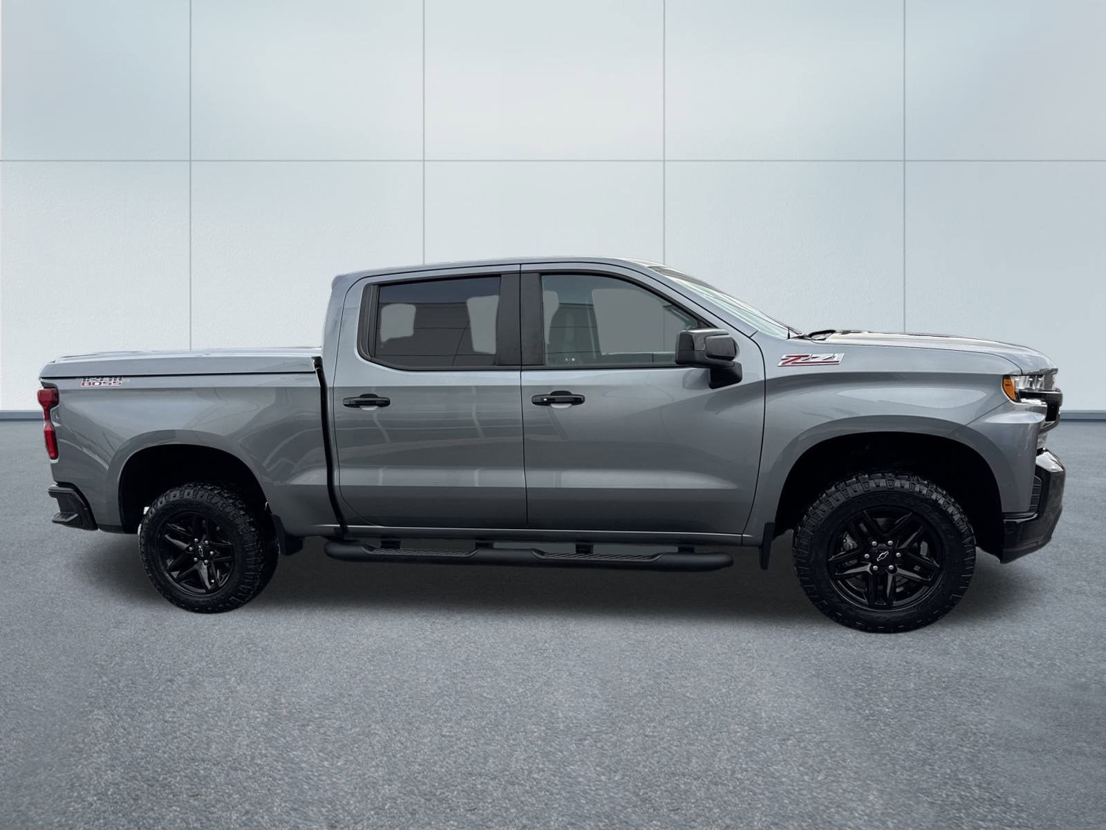 2021 Chevrolet SILVERADO 1500 TRAILBOSS