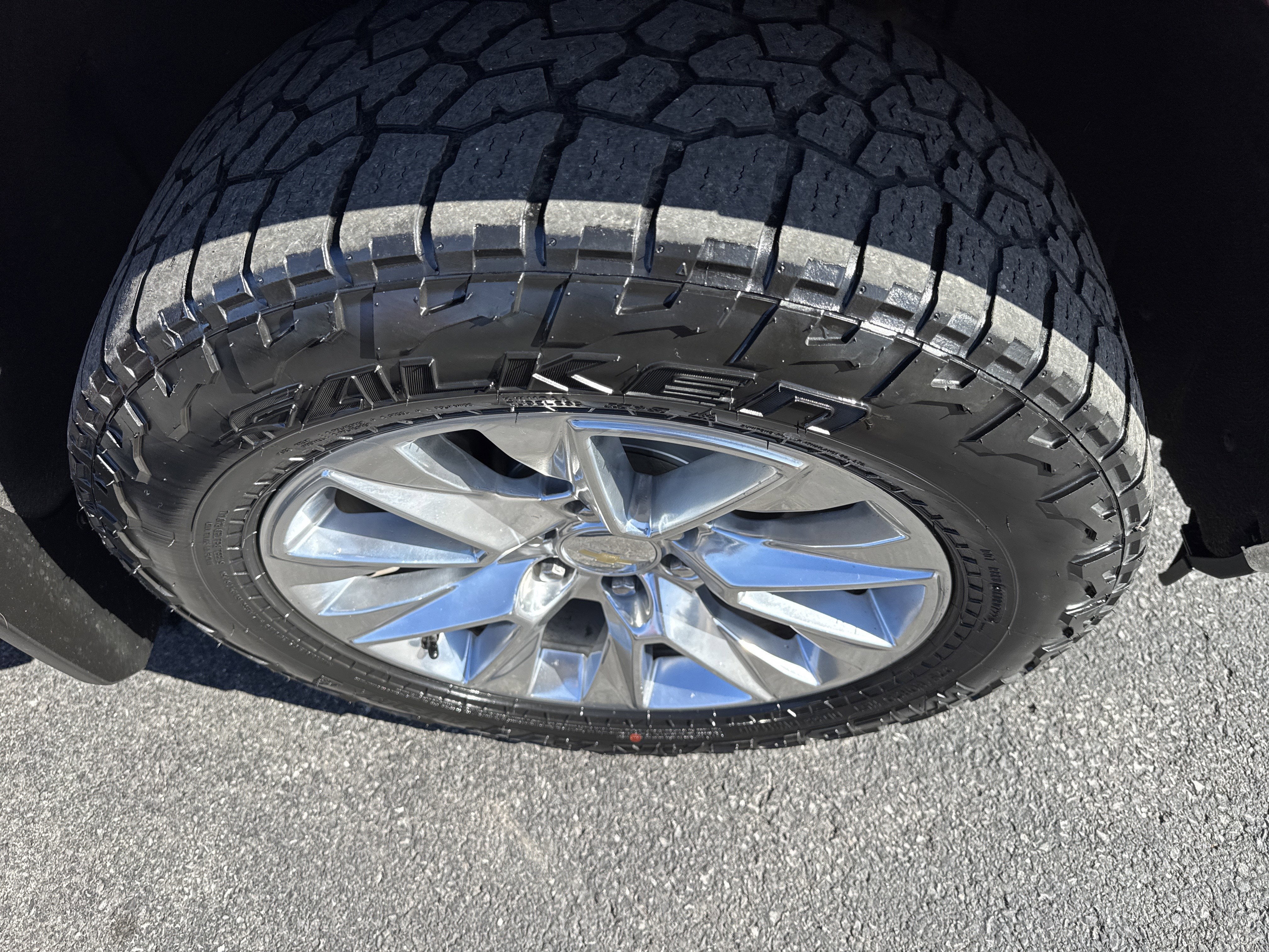 2021 Chevrolet SILVERADO 1500 LTZ