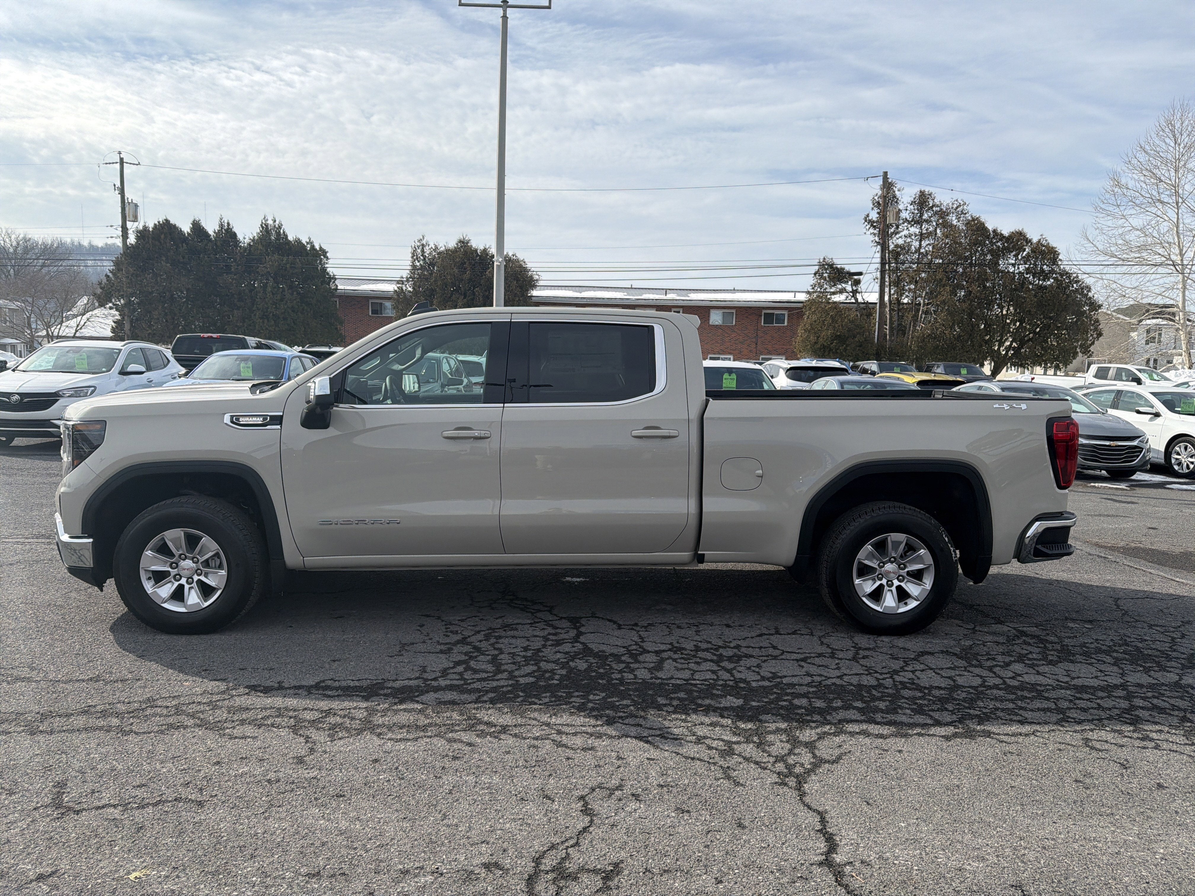 2026 GMC SIERRA 1500 SLE