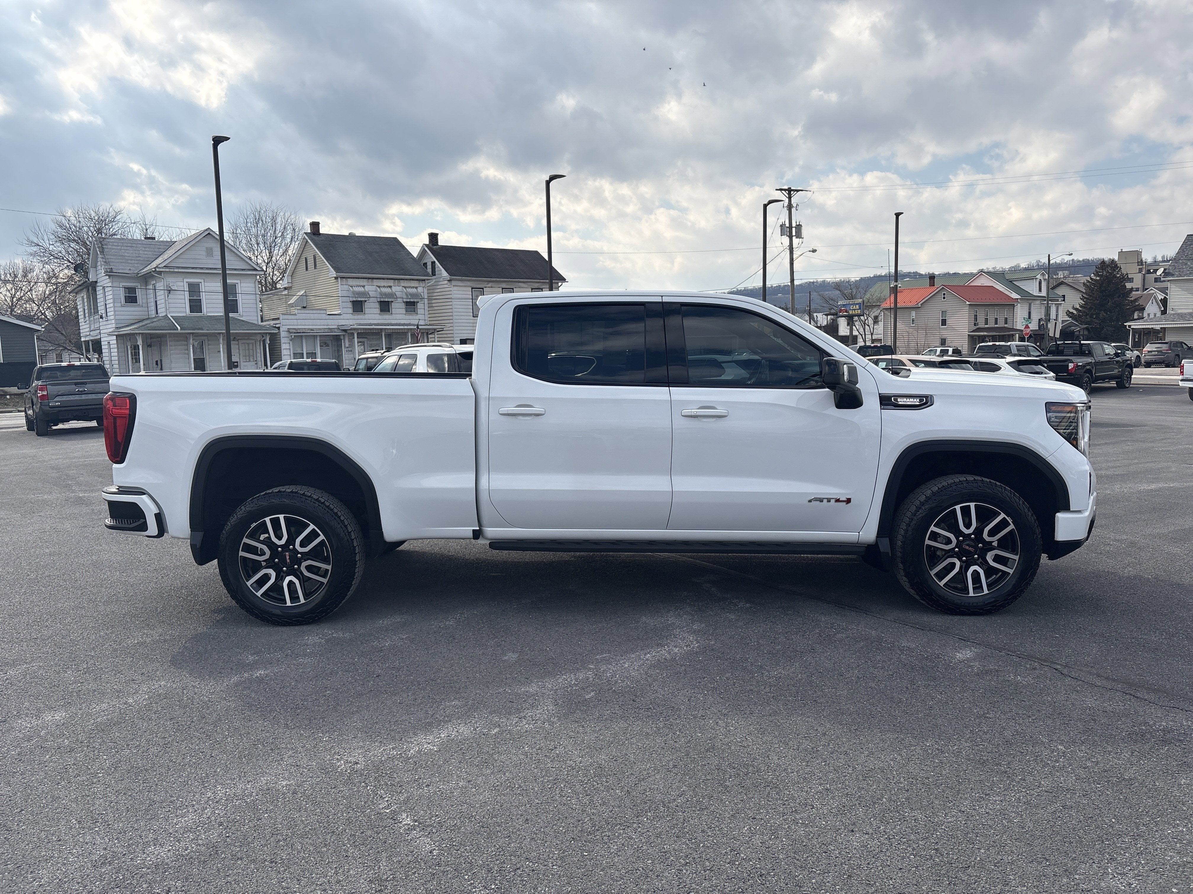 2022 GMC SIERRA 1500 AT4