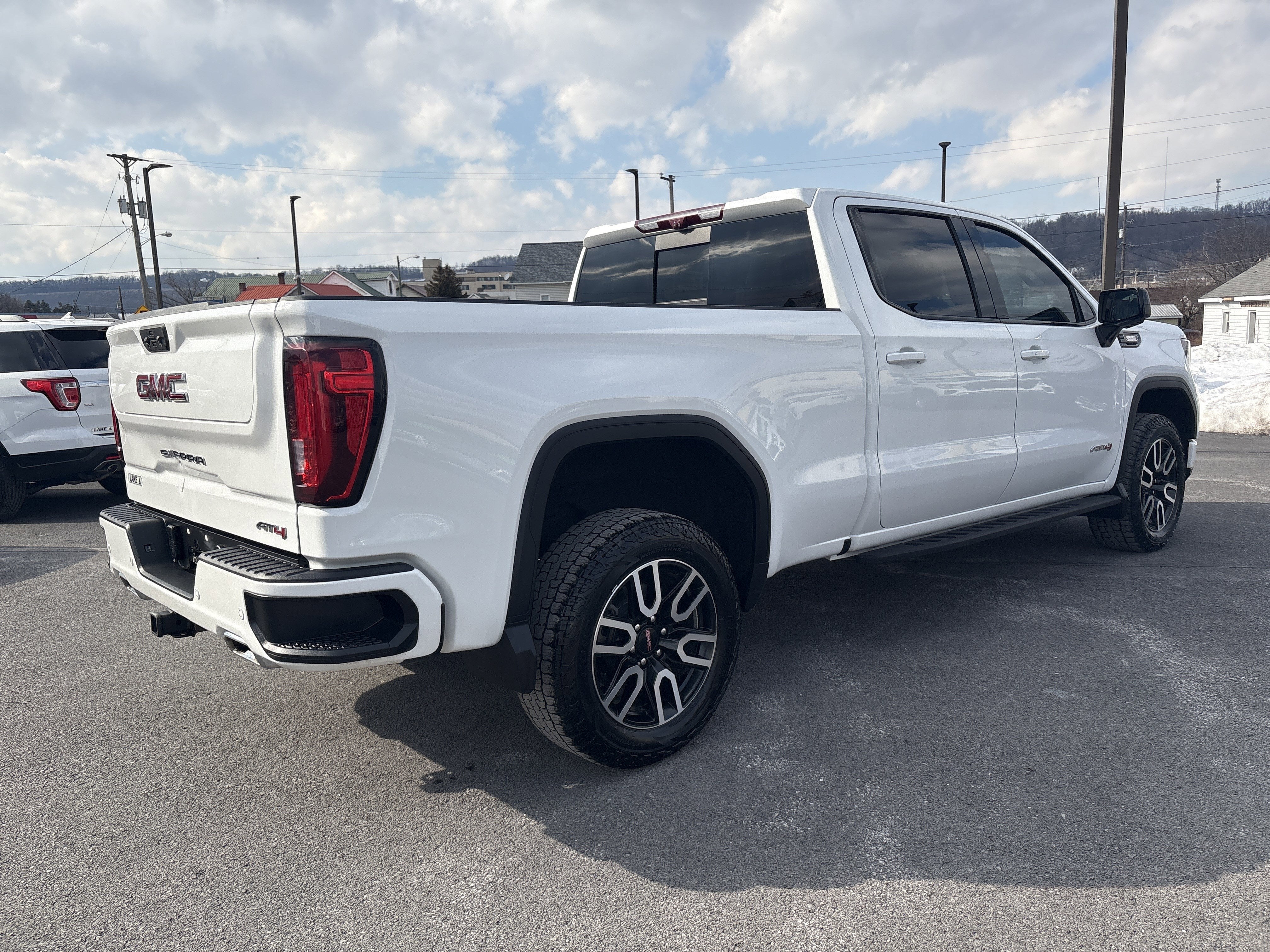 2022 GMC SIERRA 1500 AT4