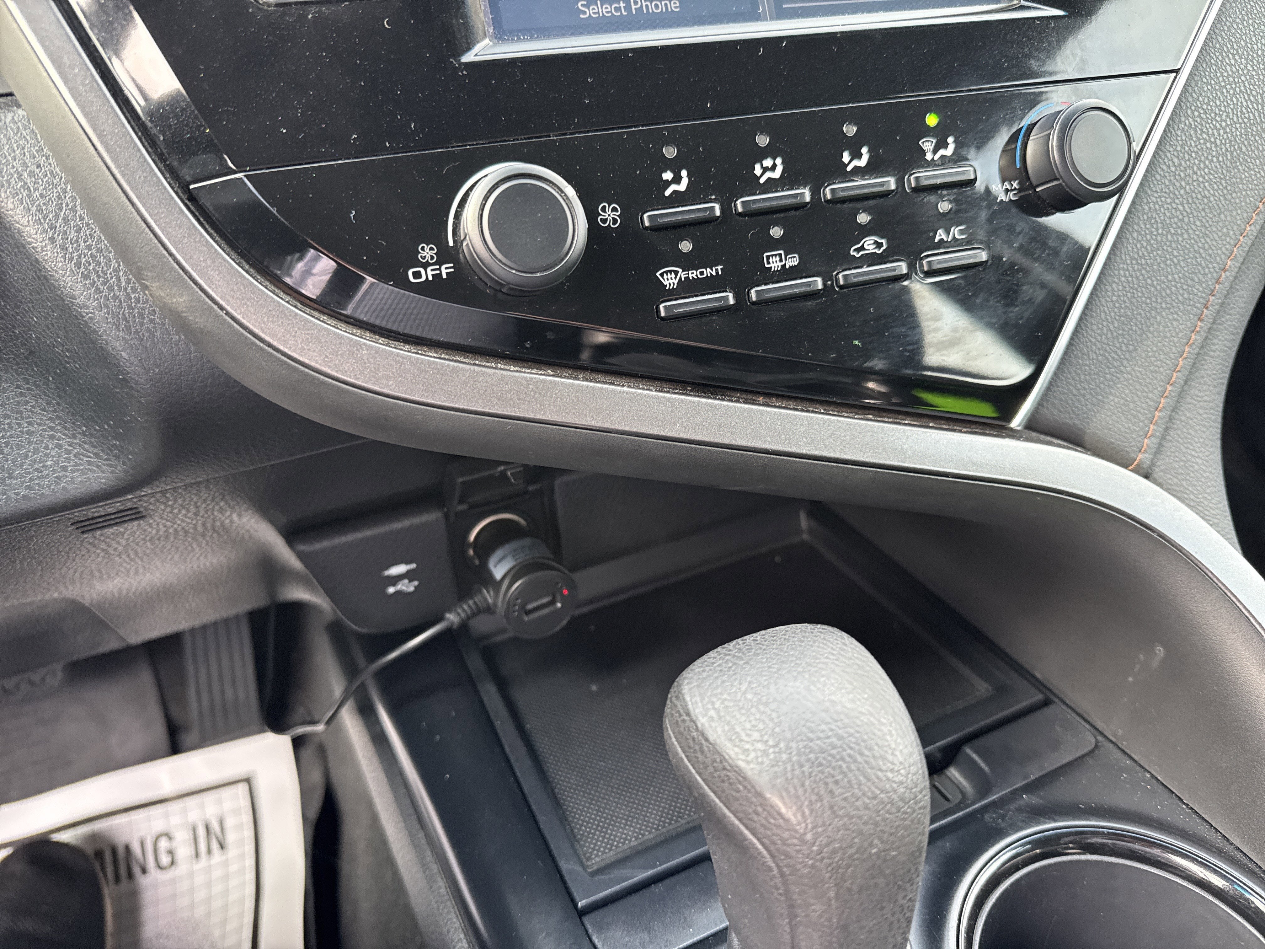 2018 Toyota CAMRY LE