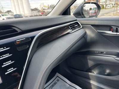 2018 Toyota CAMRY LE