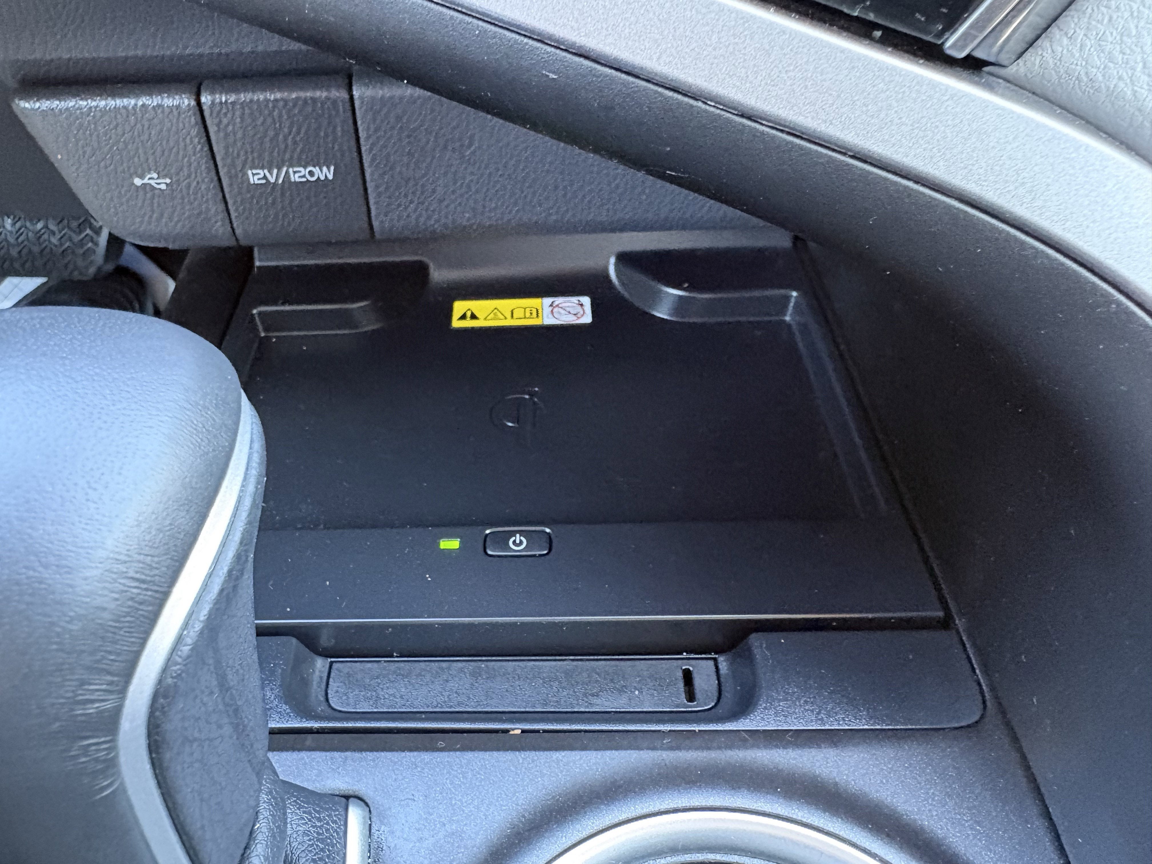 2024 Toyota CAMRY XLE