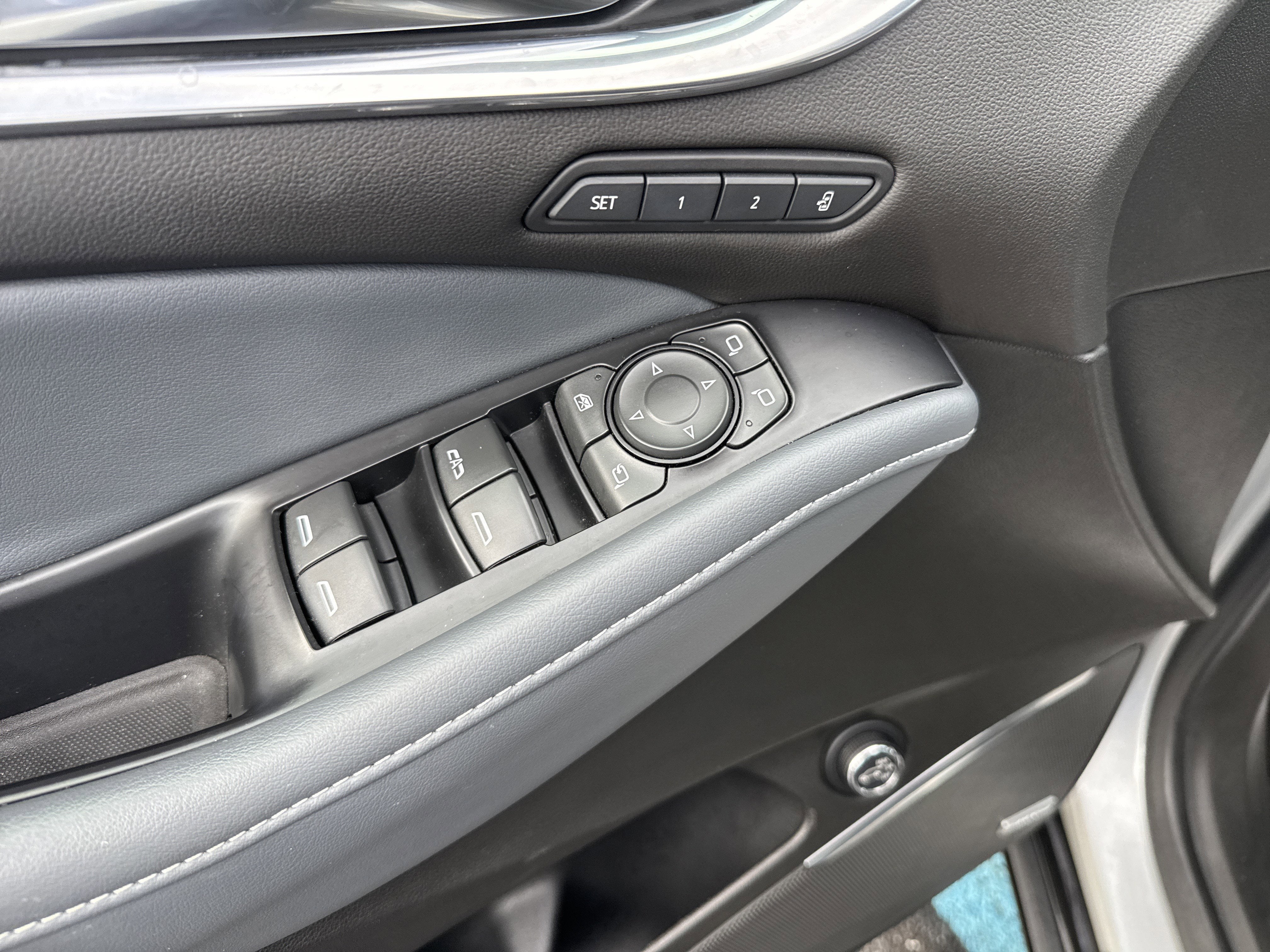 2022 Buick ENCLAVE PREMIUM