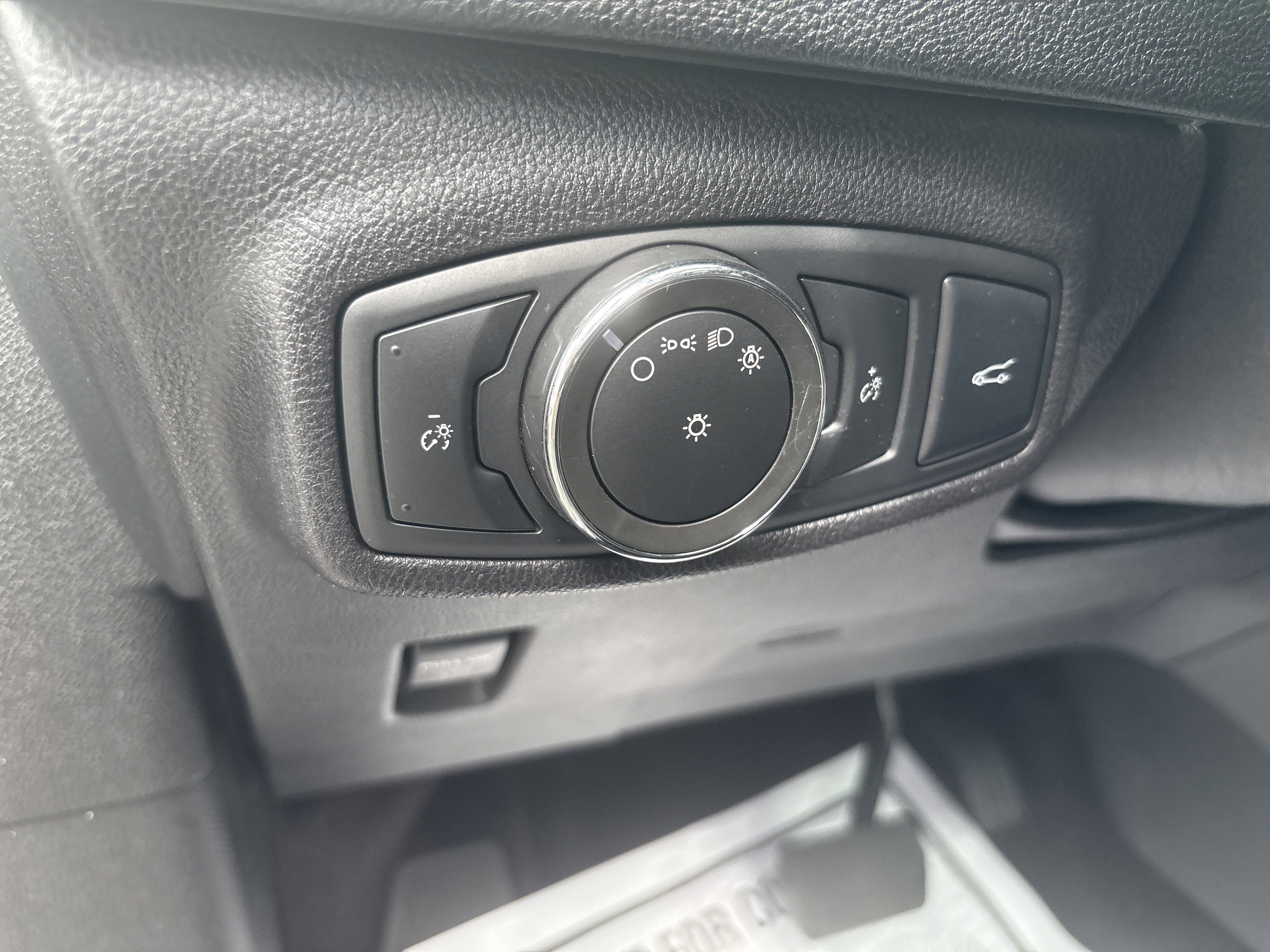 2017 Lincoln MKC SELECT