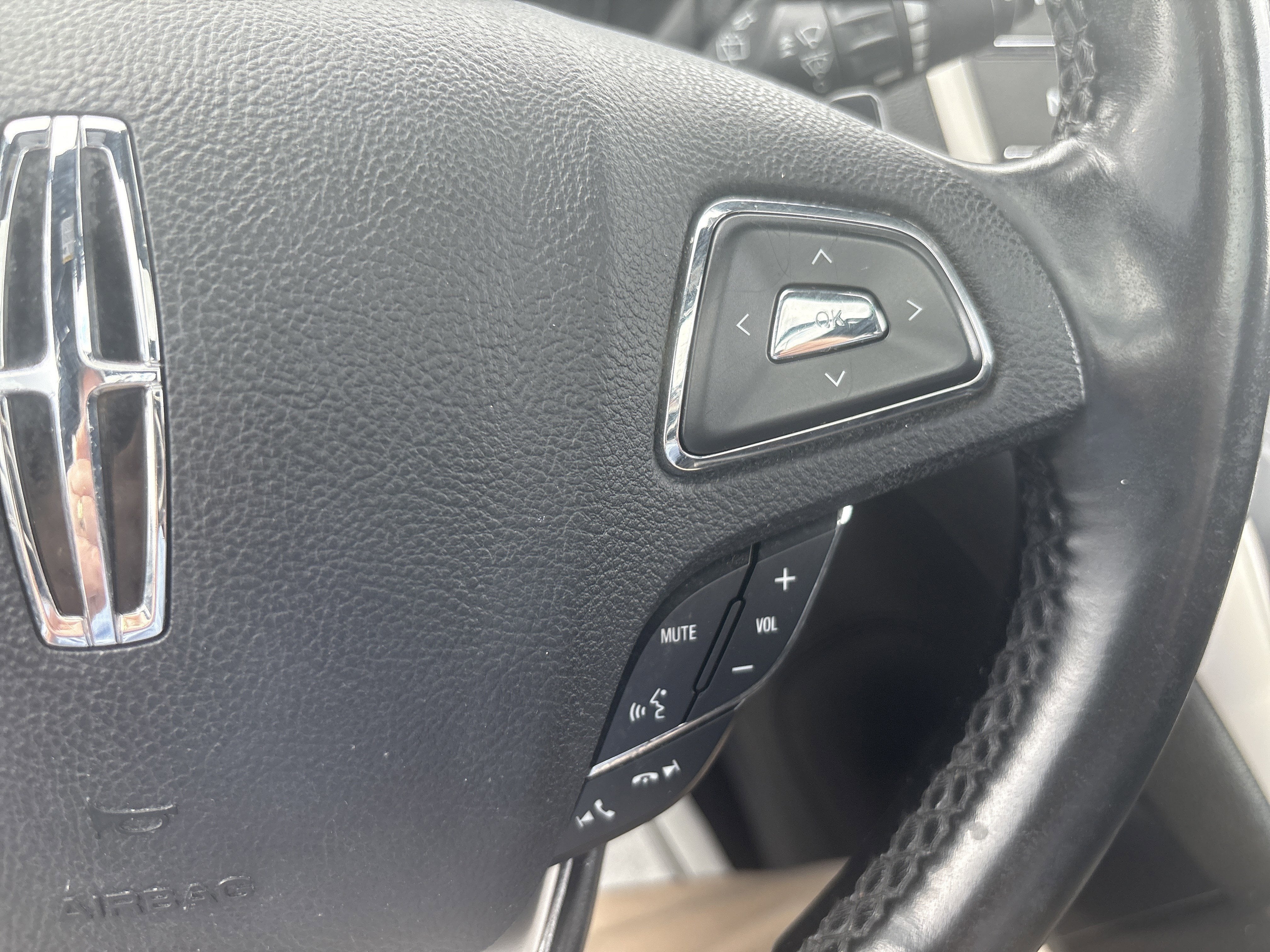 2017 Lincoln MKC SELECT