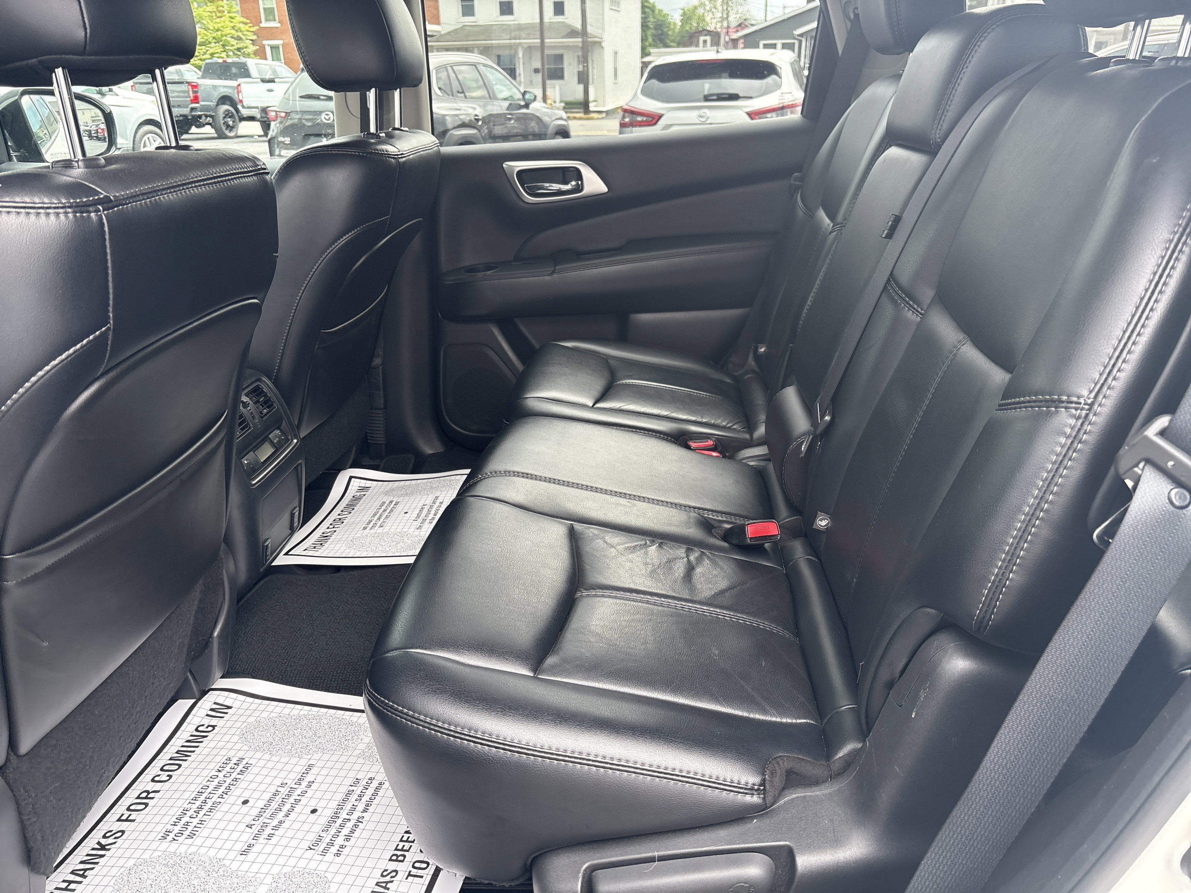 2014 Nissan PATHFINDER SL