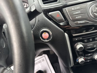 2017 Nissan PATHFINDER SV