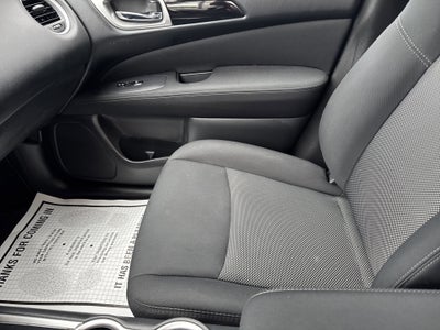 2017 Nissan PATHFINDER SV