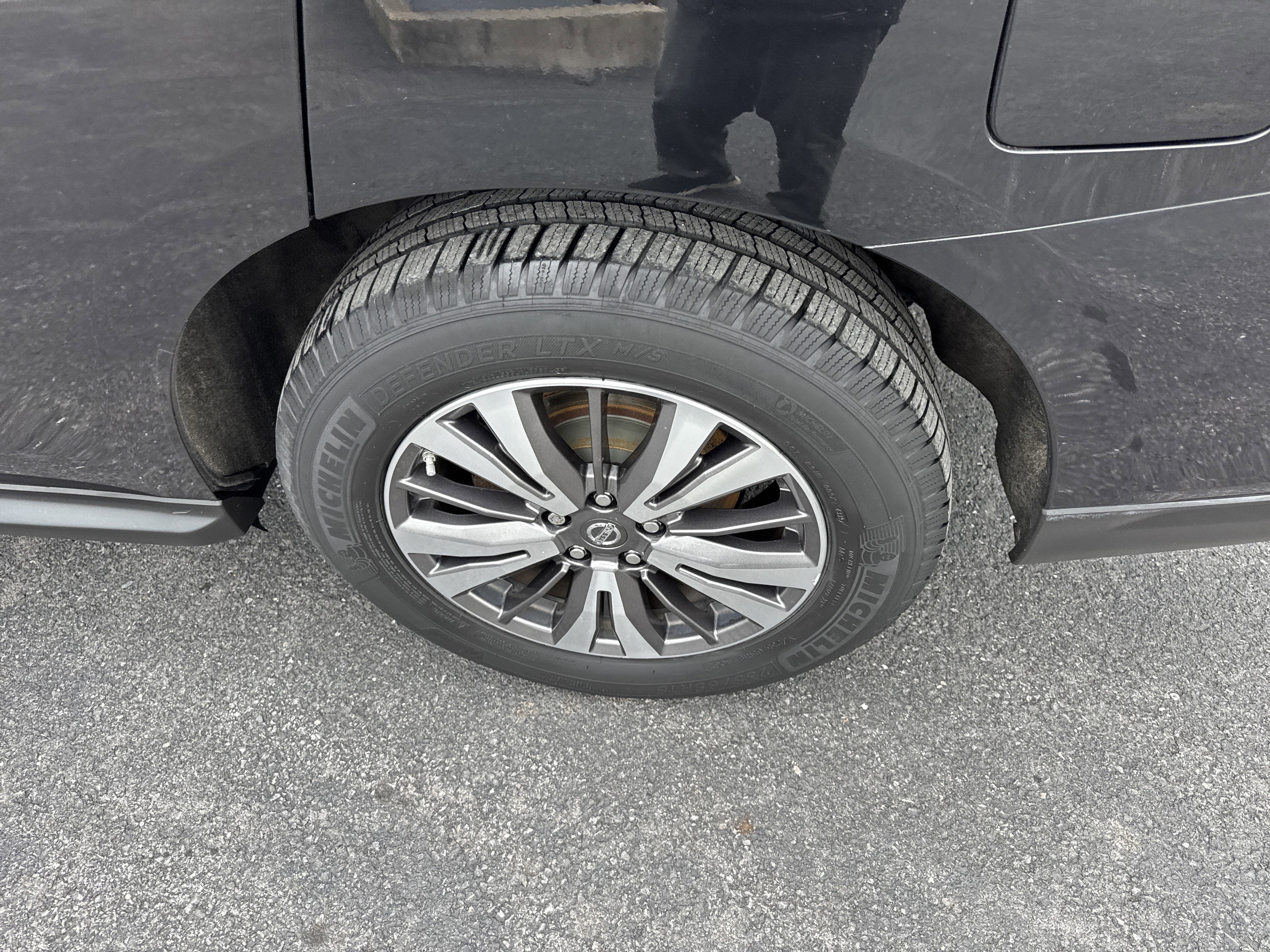 2017 Nissan PATHFINDER SV