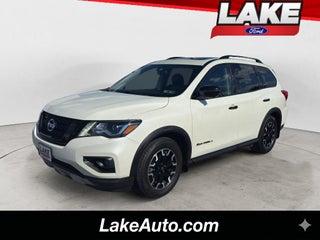 2019 Nissan Pathfinder SL