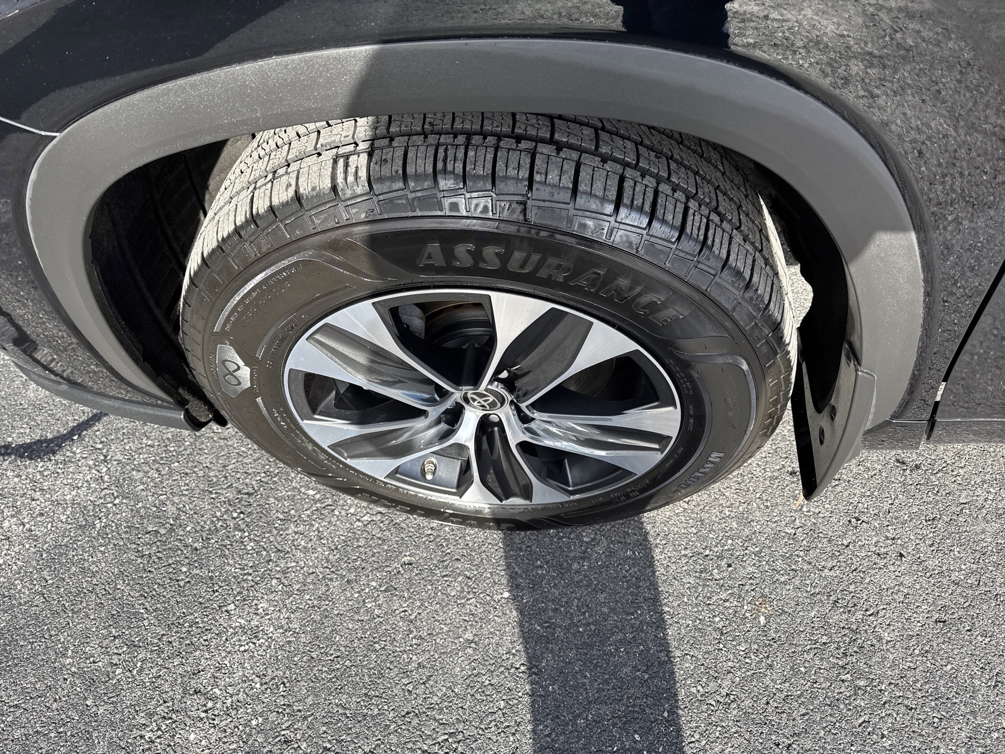 2020 Toyota HIGHLANDER XLE