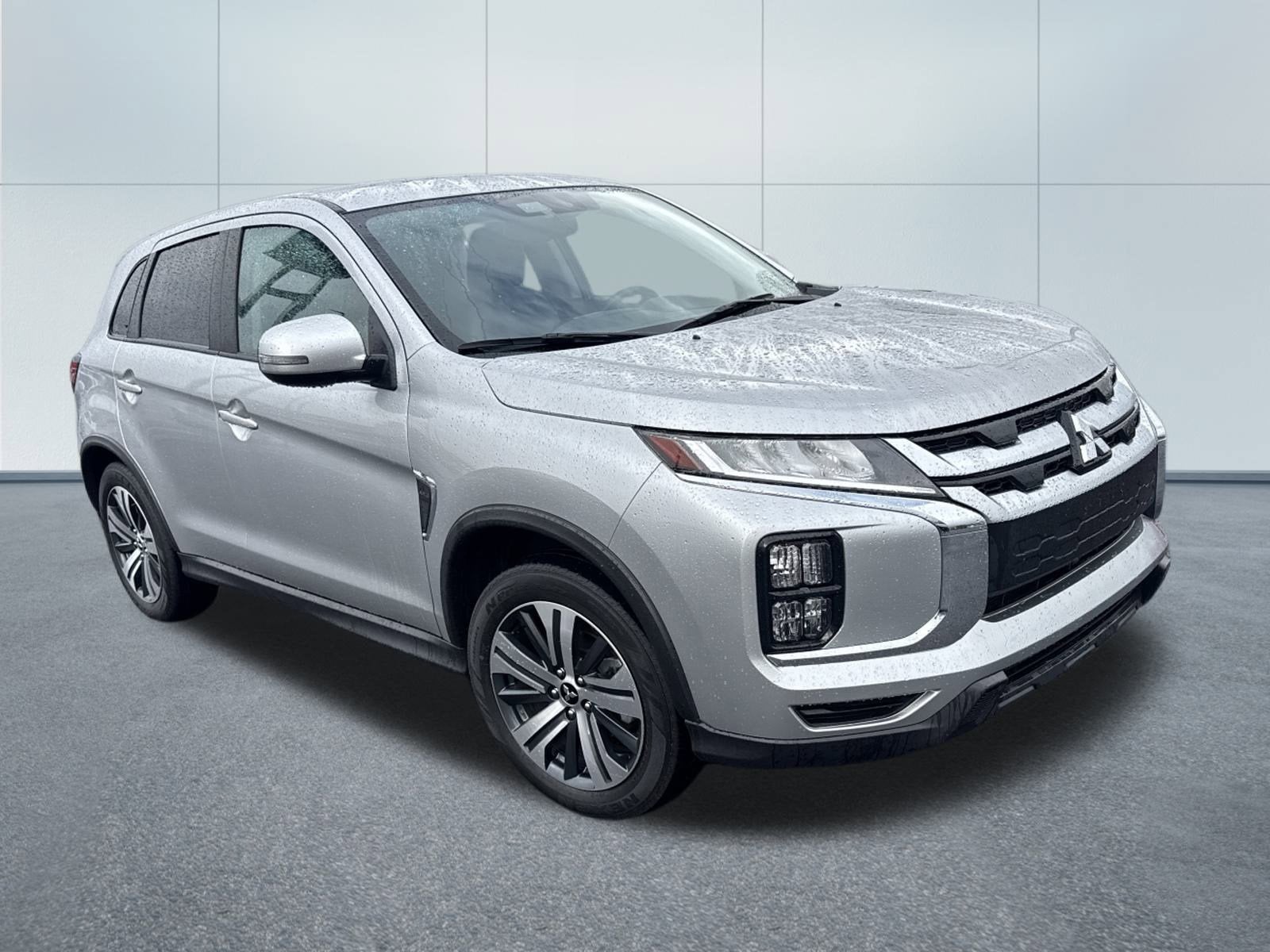 2024 Mitsubishi OUTLANDER SPORT SE