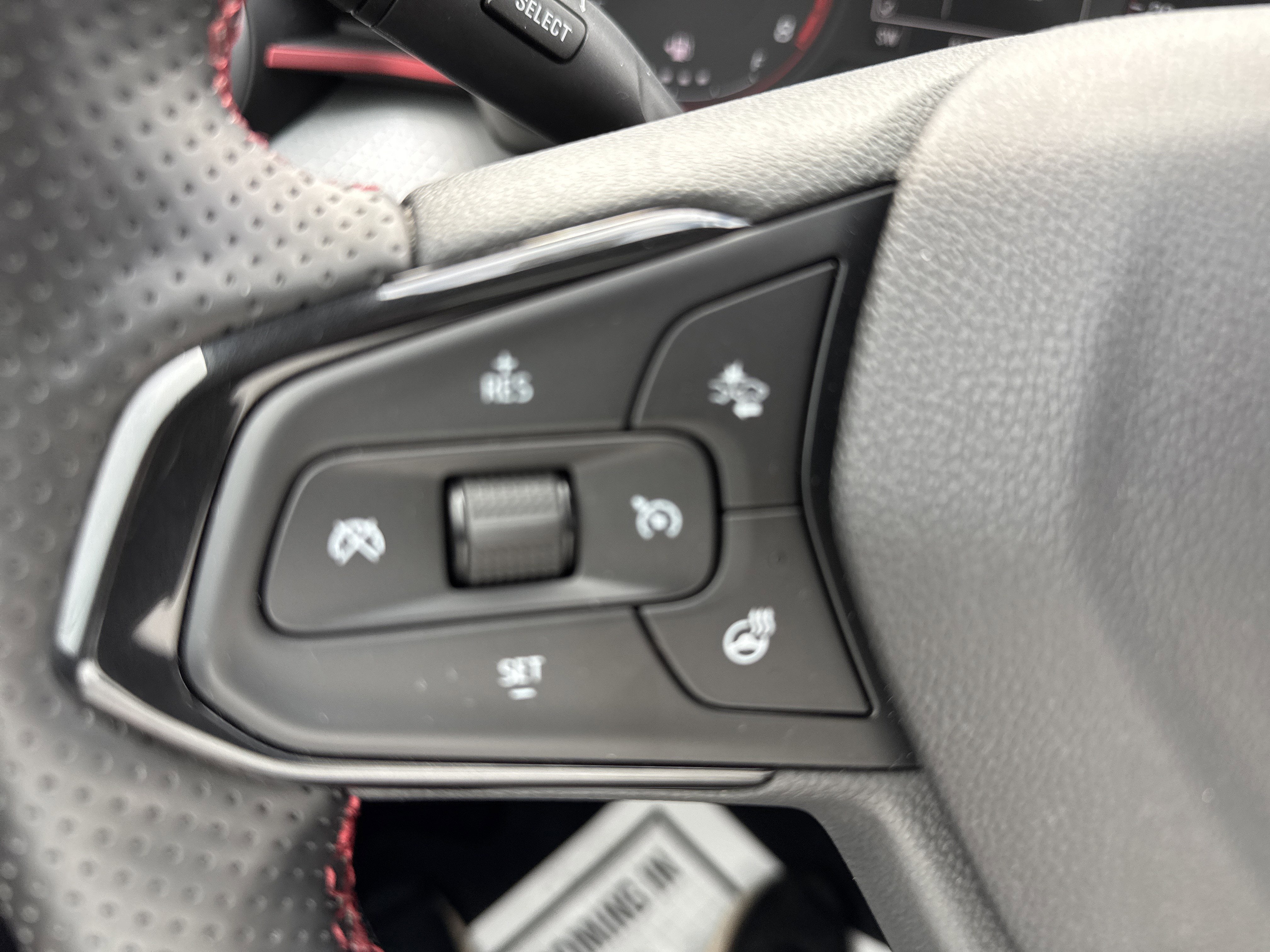 2024 Chevrolet TRAX RS