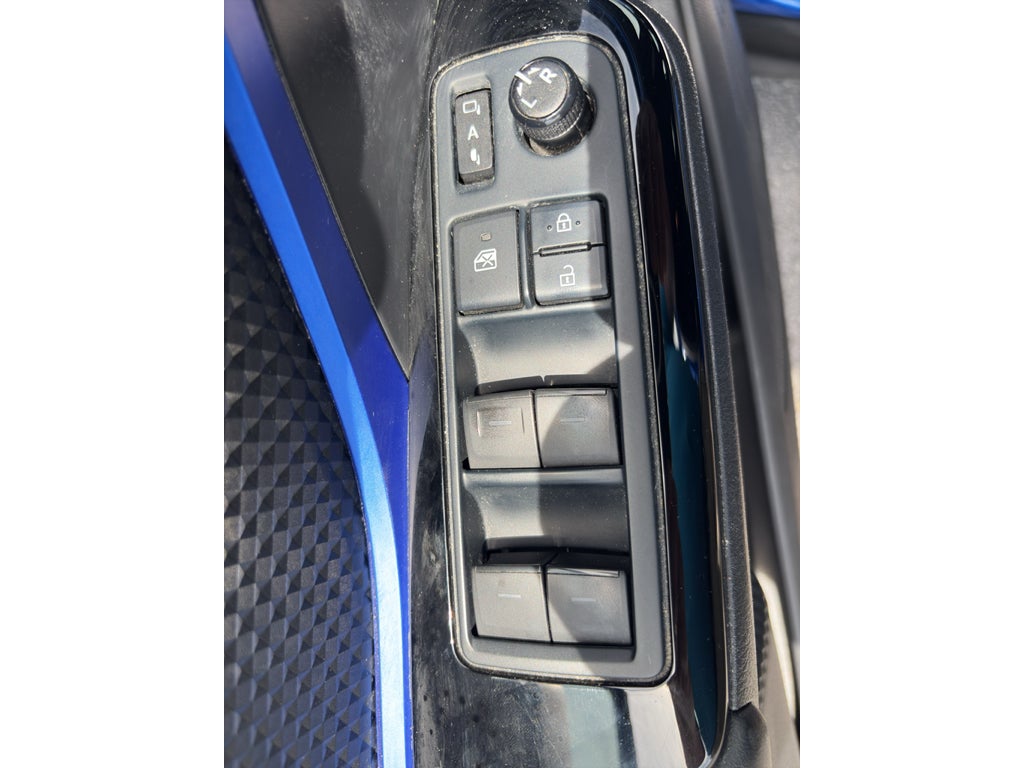2020 Toyota C-HR XLE