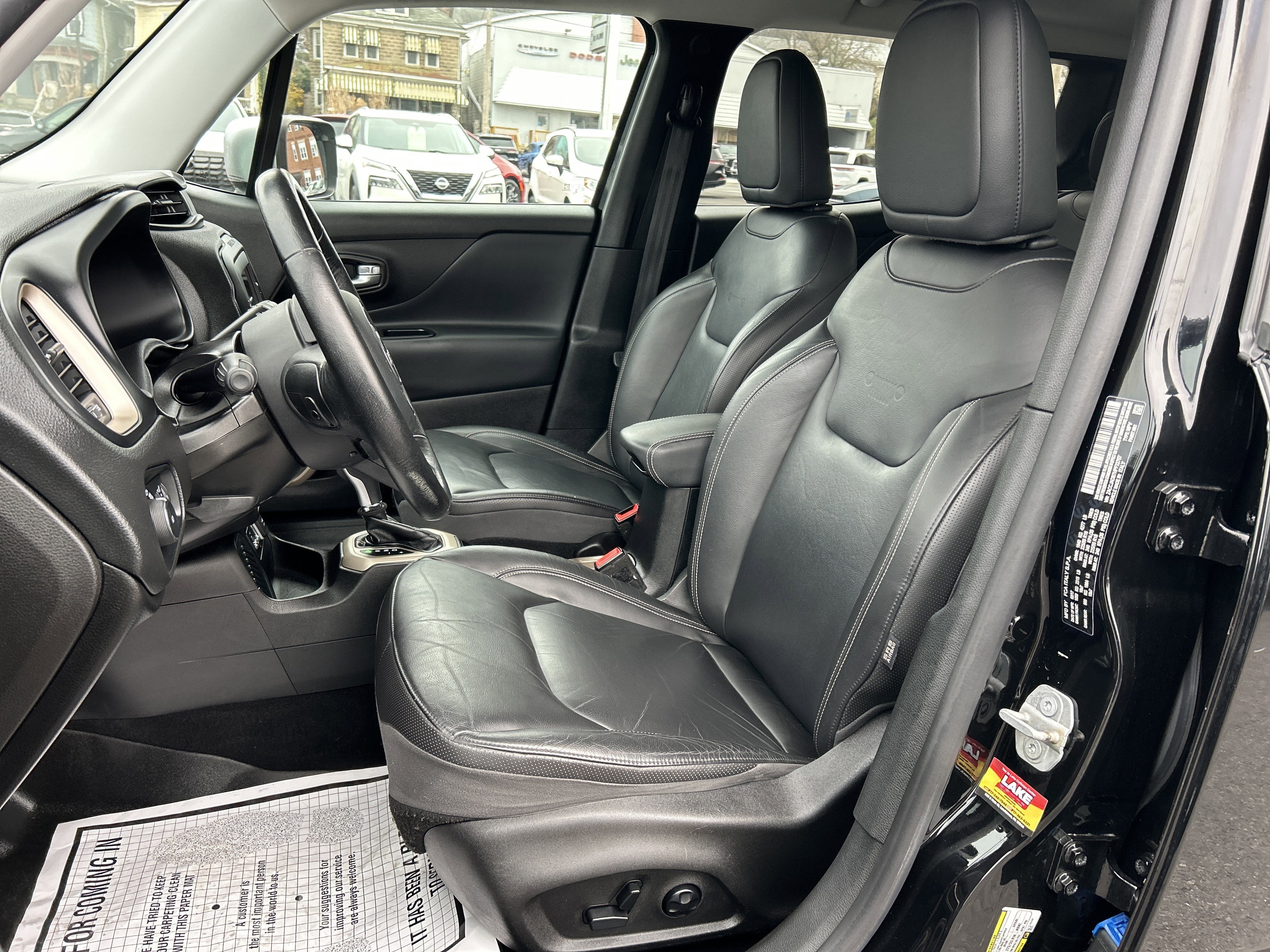 2017 Jeep RENEGADE LIMITED