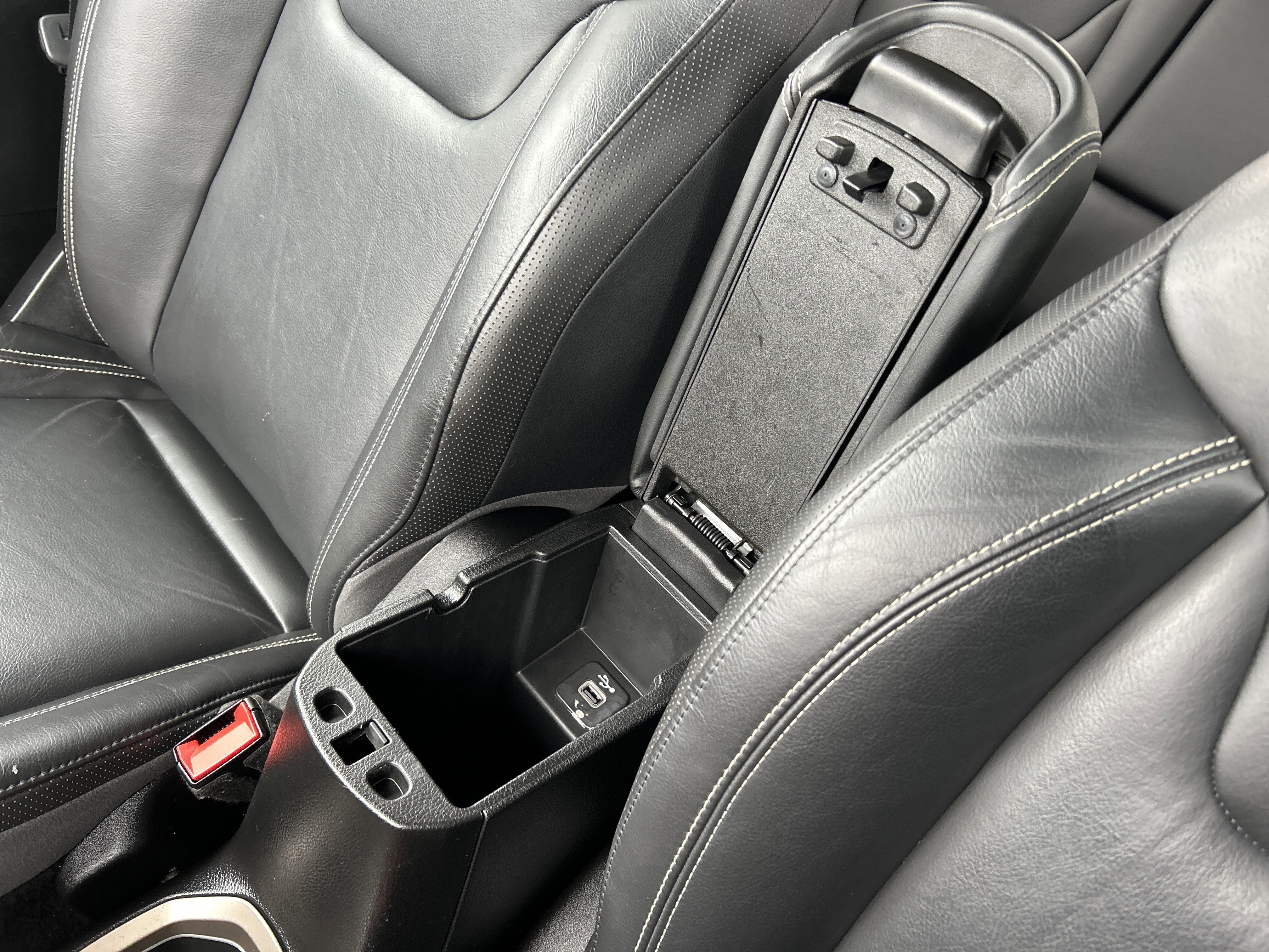 2017 Jeep RENEGADE LIMITED