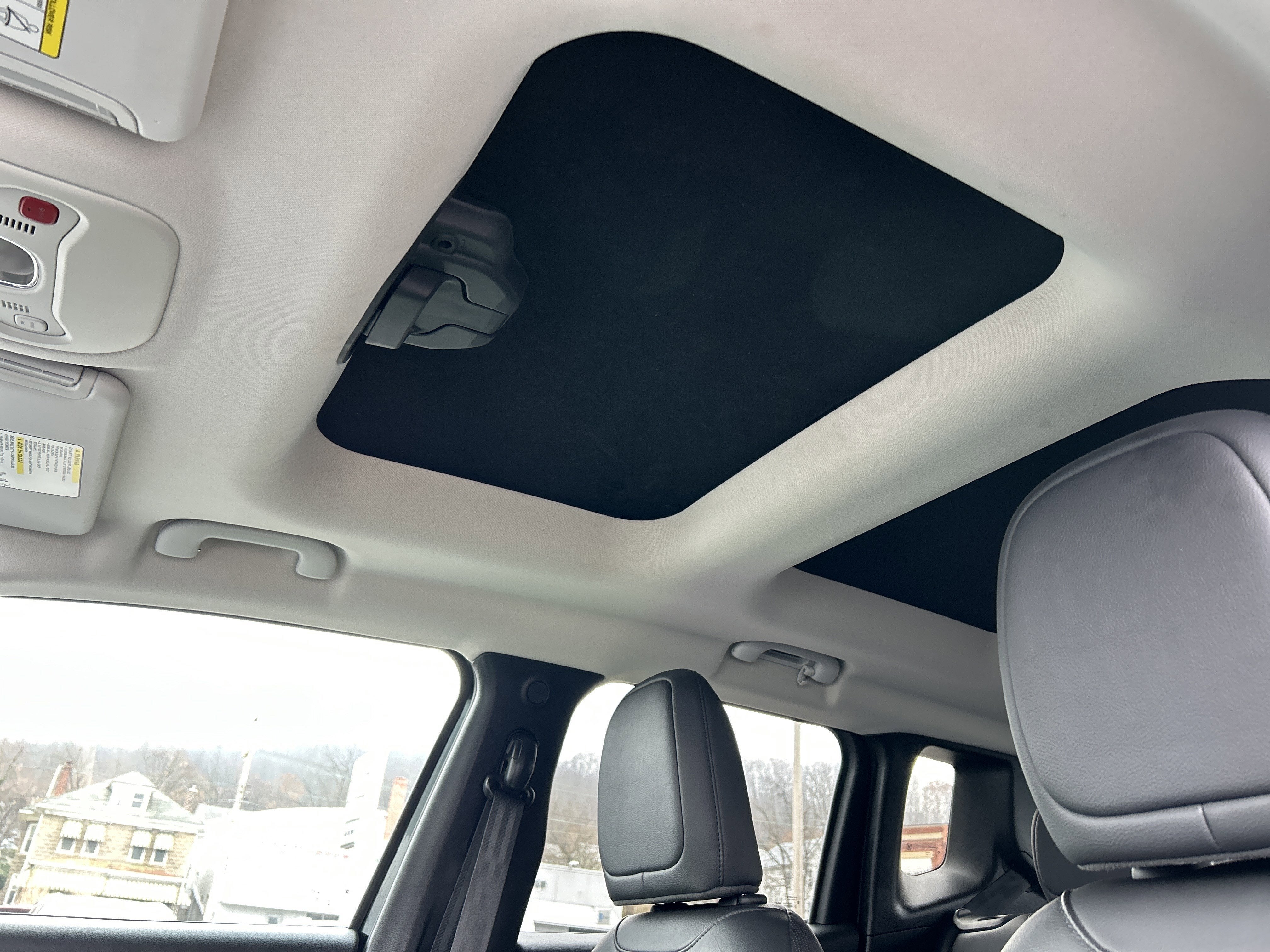 2017 Jeep RENEGADE LIMITED