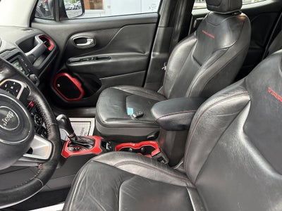 2016 Jeep RENEGADE TRAILHAWK
