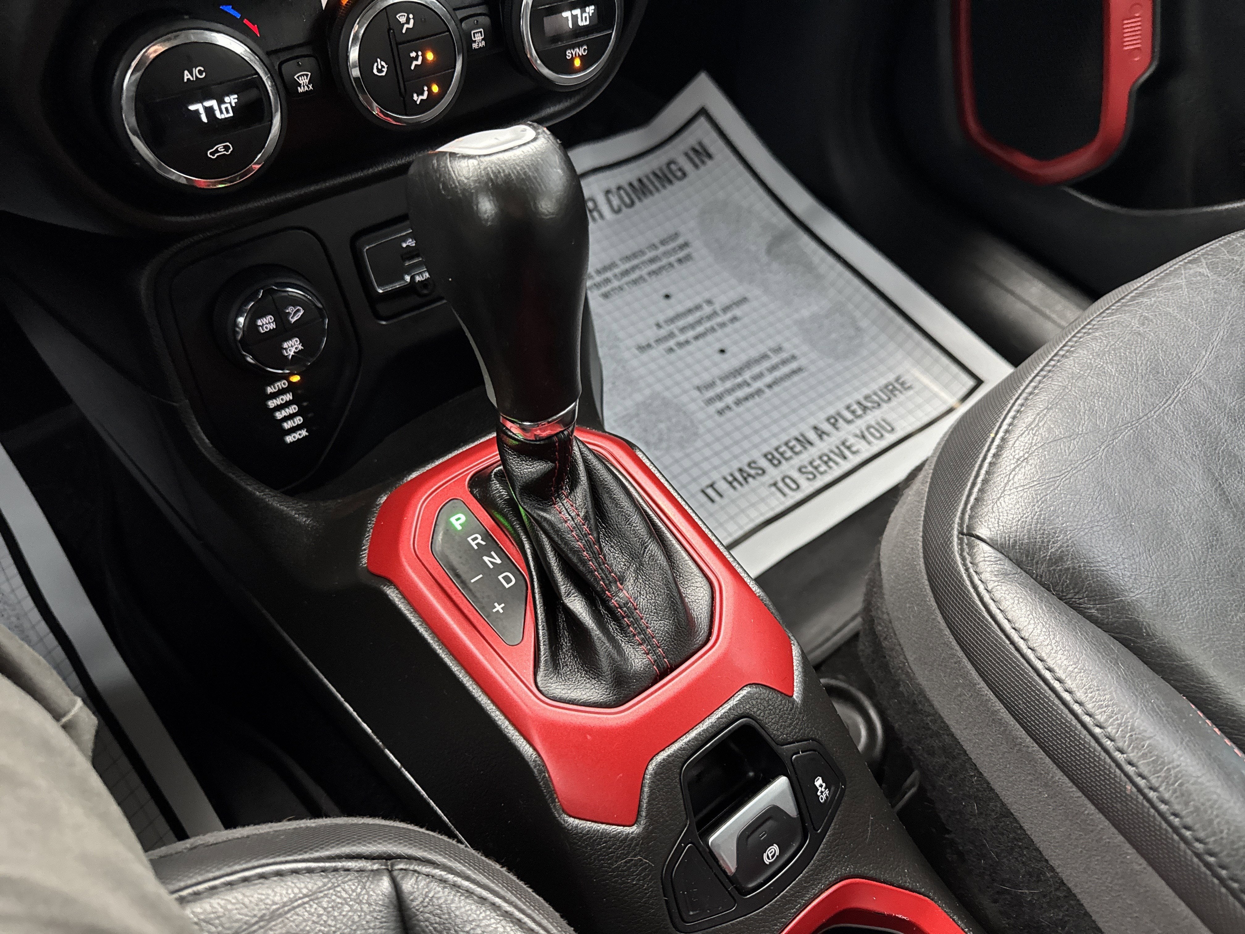2016 Jeep RENEGADE TRAILHAWK