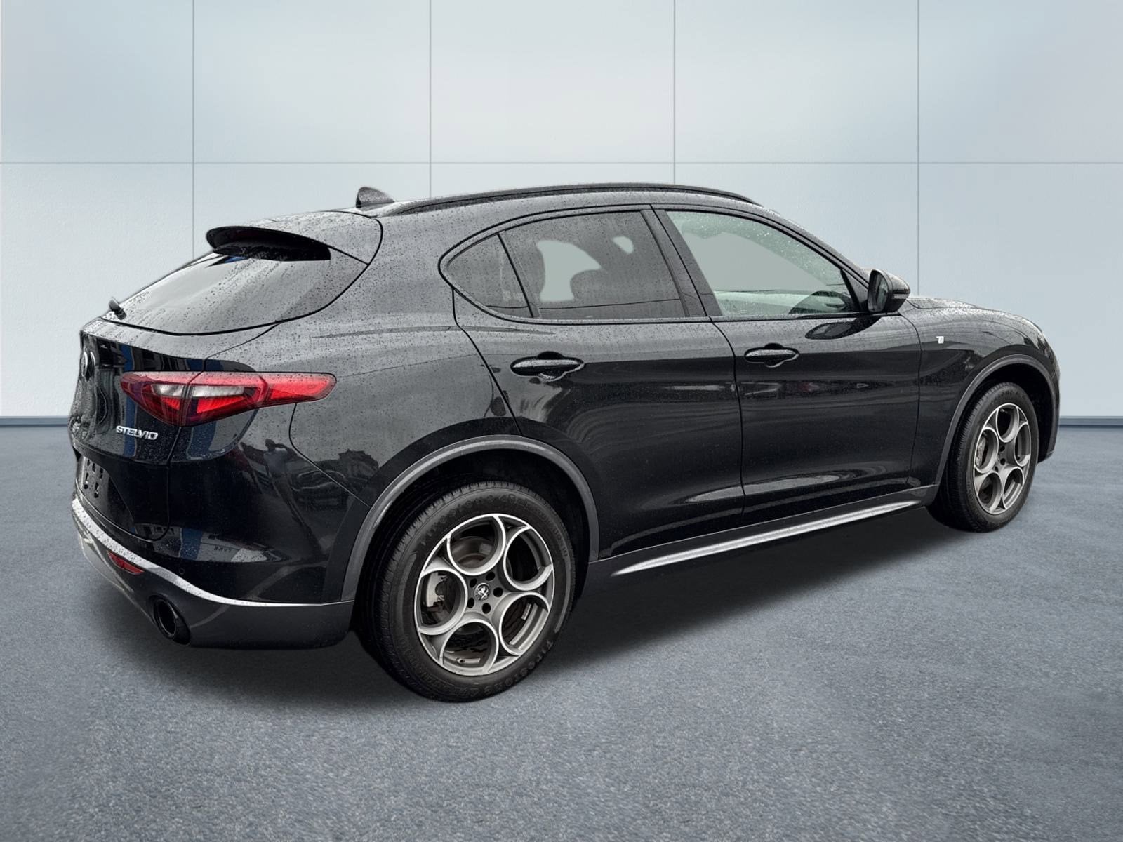 2022 Alfa Romeo STELVIO TI AWD
